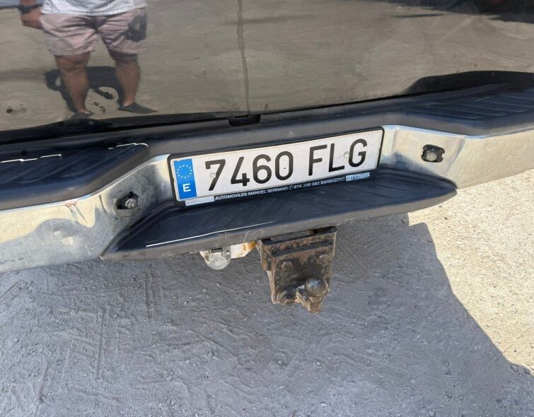 NISSAN NAVARA D40